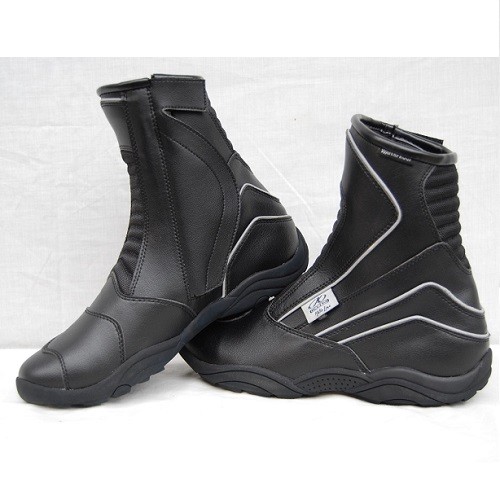 BOTA KUM SENIA CORTA