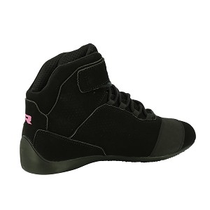 BOTA RICHA ESCAPE WP NEGRA