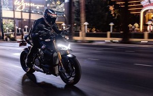 CASCO HJC RPHA 12 VENOM 3 