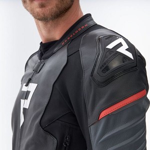 CHAQUETA REBELHORN VELOCE NEGRA Y ROJA