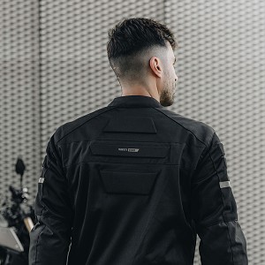 CHAQUETA OZONE DART NEGRA