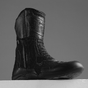 BOTAS REBELHORN RANGE NEGRA