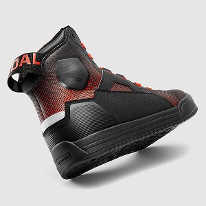 BOTAS REBELHORN VANDAL II NEGRA Y ROJA