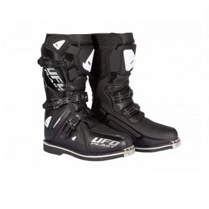 BOTA UFO TYPHOON INFANTIL NEGRA