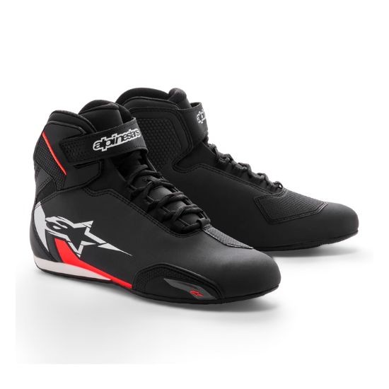 BOTAS ALPINESTARS SEKTOR NEGRA, BLANCA Y ROJA