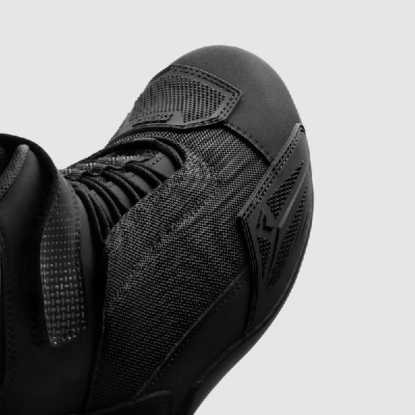 BOTAS REBELHORN SWIFT NEGRA
