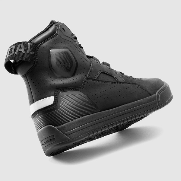 BOTAS REBELHORN VANDAL II NEGRA