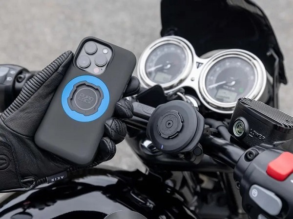 CABEZAL DE CARGA INALÁMBRICA WATERPROOF V2 QUAD LOCK