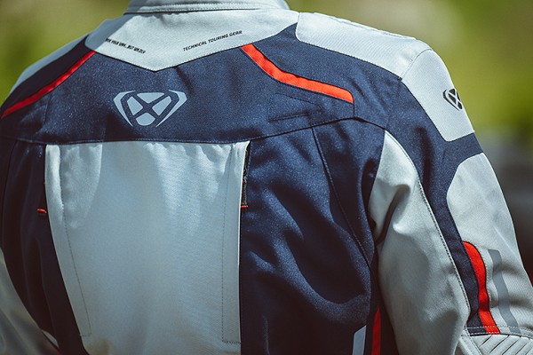 CHAQUETA IXON MIDGARD GRIS Y NAVY