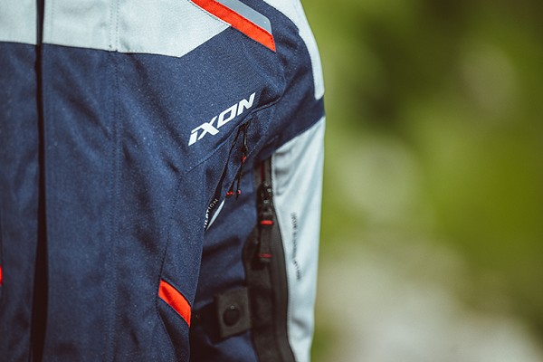 CHAQUETA IXON MIDGARD GRIS Y NAVY