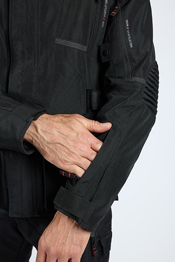 CHAQUETA IXON MIDGARD NEGRA