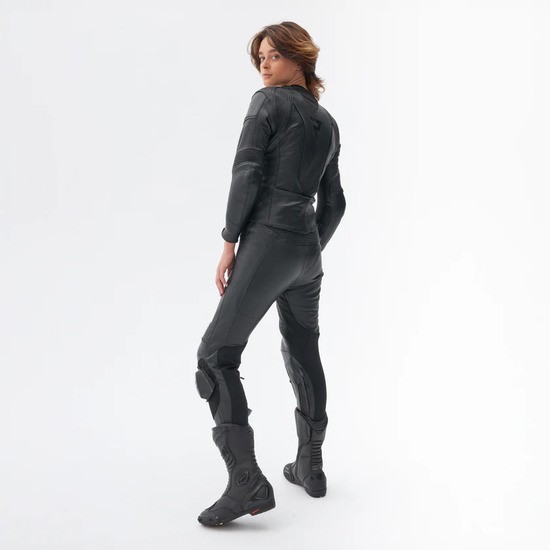 CHAQUETA REBELHORN DE CUERO REBEL LADY NEGRA