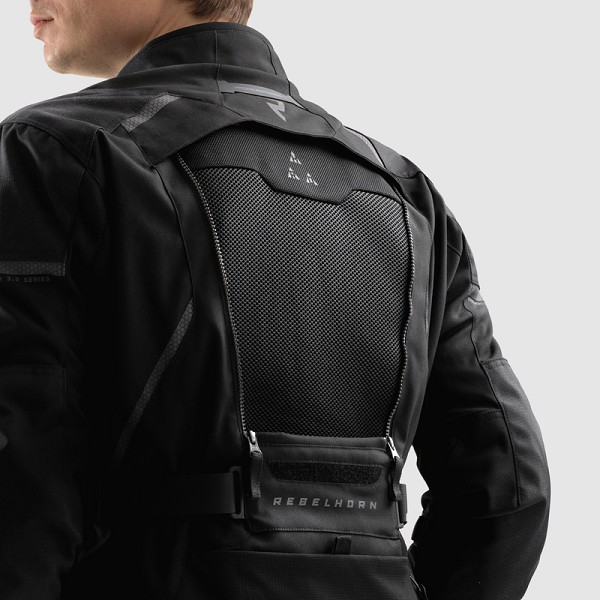 CHAQUETA REBELHORN HARDY 3.0 NEGRA