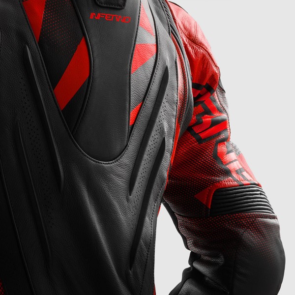 CHAQUETA REBELHORN INFERNO NEGRA Y ROJA