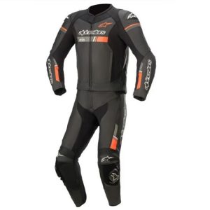 MONO ALPINESTARS GP FORCE V2 CHASER NEGRO Y ROJO FLUO