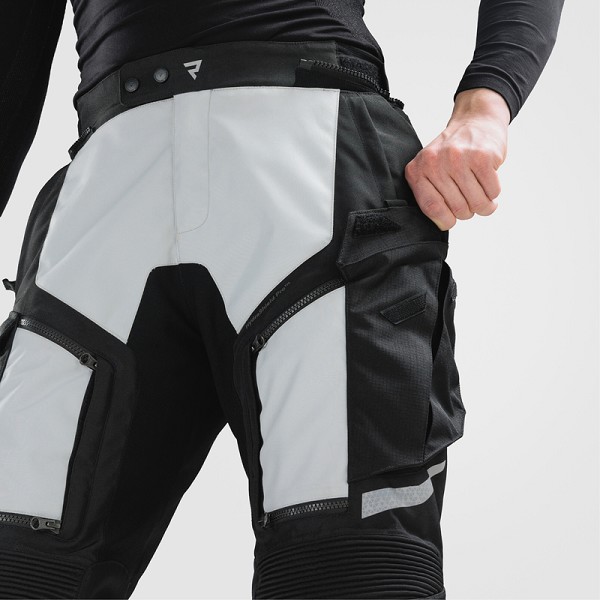 PANTALÓN REBELHORN CUBBY V NEGRO Y GRIS