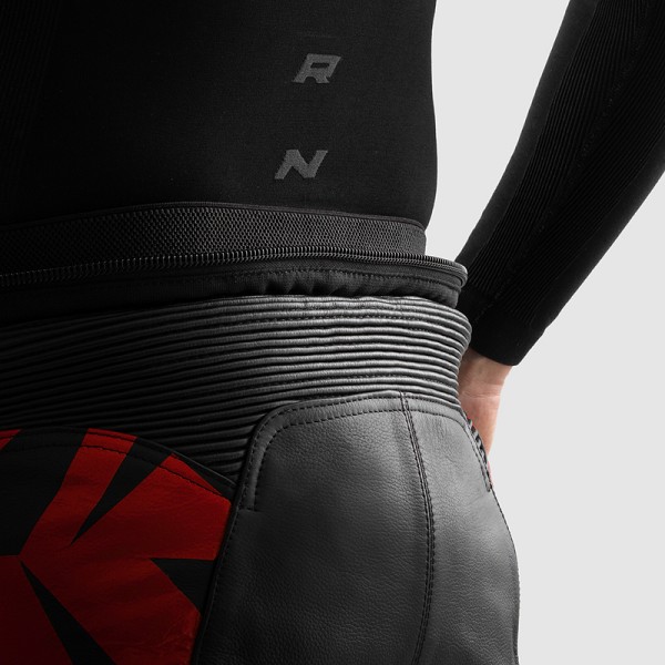 PANTALON REBELHORN INFERNO NEGRO, ROJO Y AZUL
