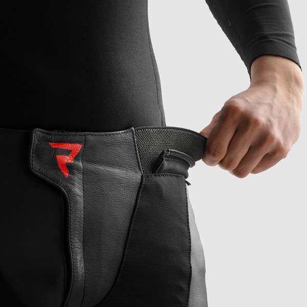 PANTALON REBELHORN INFERNO NEGRO Y ROJO
