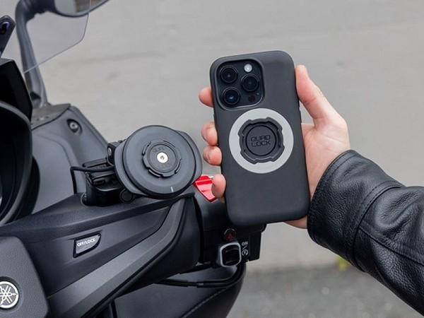 SOPORTE SMARTPHONE DEPÓSITO DE LÍQUIDO DE FRENO V2 QUAD LOCK