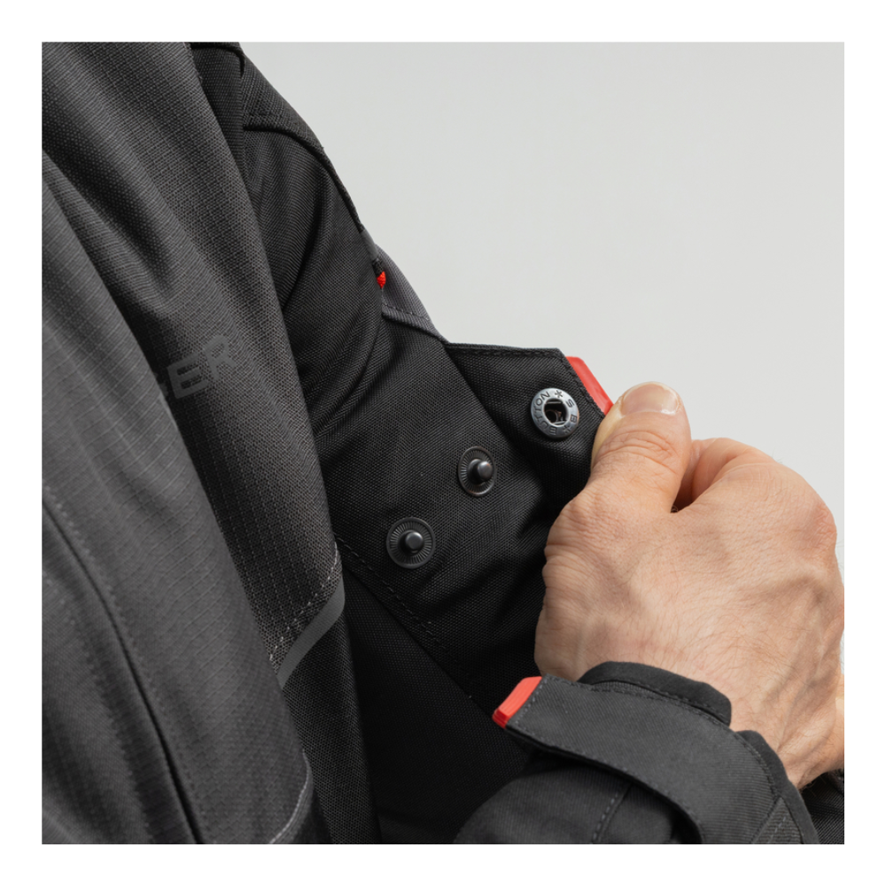 CHAQUETA BROGER GRID GRIS Y ROJA - Imagen 5
